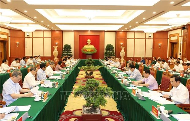 Reunion de la sous-commission du Parti chargee des documents du XIIIe Congres du Parti hinh anh 1