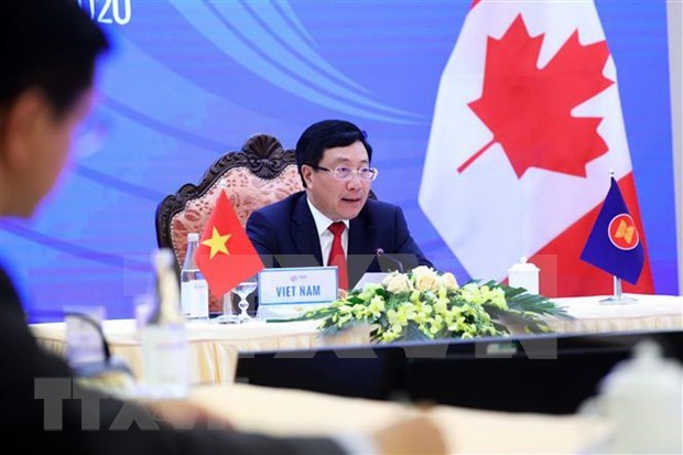 Un expert canadien apprecie hautement le Vietnam en tant que president de l'ASEAN hinh anh 1