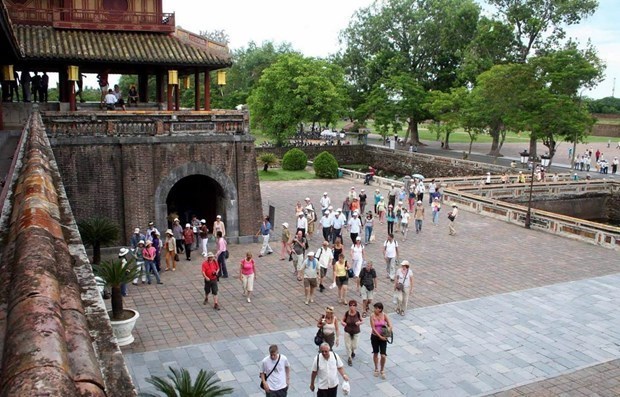 Le Vietnam accueille plus de 3,68 millions de touristes etrangers en neuf mois hinh anh 1