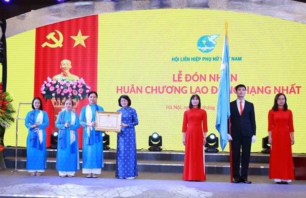 Le Vietnam, "point lumieux" pour l’egalite des sexes hinh anh 2