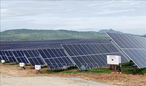 Une nouvelle centrale solaire inauguree a Ninh Thuan hinh anh 1
