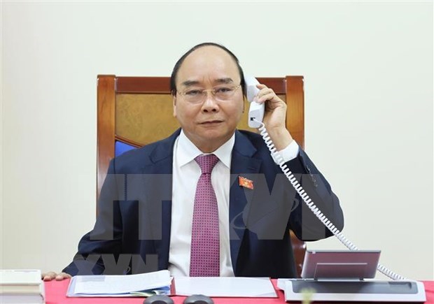 Vietnam-Laos : conversation telephonique entre Nguyen Xuan Phuc et Thongloun Sisoulith hinh anh 1