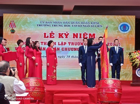 Le college Ngo Si Lien a Hanoi celebre son centenaire hinh anh 1