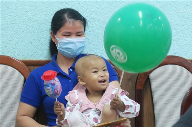 HCM-Ville : Premiere greffe de cellules souches autologues pour le plus jeune enfant hinh anh 1