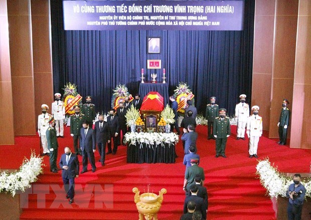 La ceremonie funeraire de Truong Vinh Trong hinh anh 1