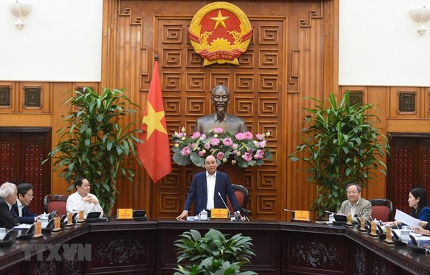 Le PM preside une reunion sur l'histoire du gouvernement hinh anh 1