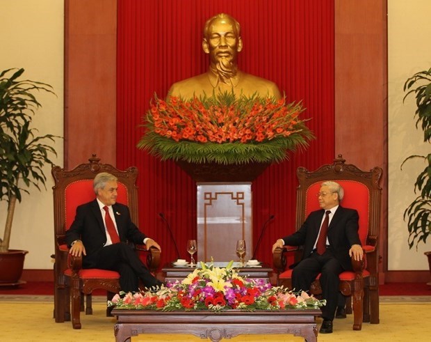 Felicitations des 50 ans de l'etablissement des relations diplomatiques Vietnam-Chili hinh anh 1