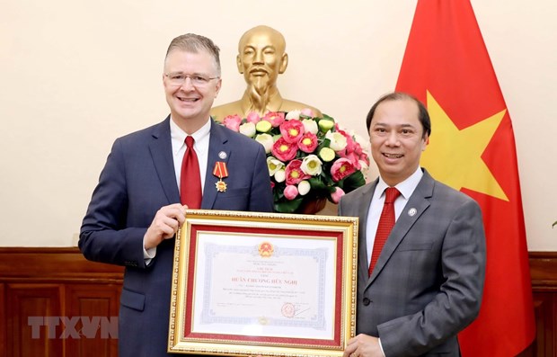 L'ambassadeur des Etats-Unis au Vietnam a l’honneur hinh anh 1