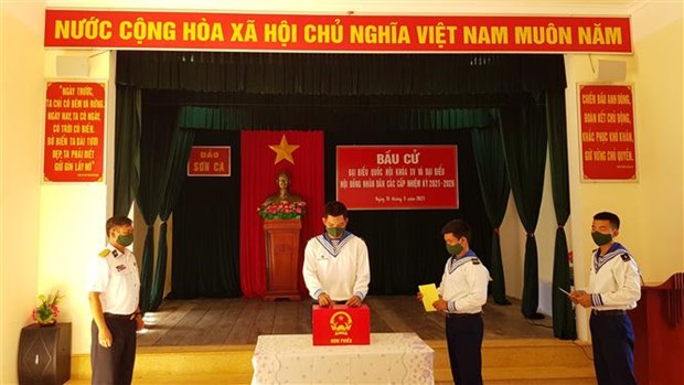 Elections anticipees tenues dans des localites a Quang Nam et Khanh Hoa hinh anh 2