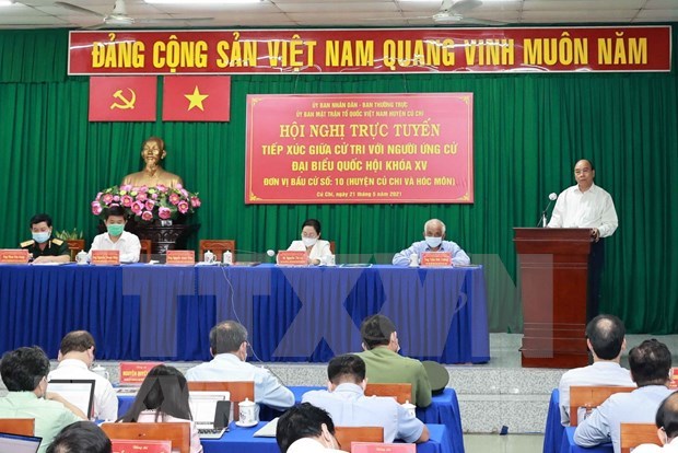 Le president Nguyen Xuan Phuc a l’ecoute des electeurs de Ho Chi Minh-Ville hinh anh 1