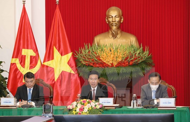 Le Vietnam participe a une table ronde virtuelle des Partis politiques Russie-ASEAN hinh anh 1