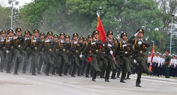 Le ministre To Lam salue les contributions des forces de securite populaires hinh anh 2