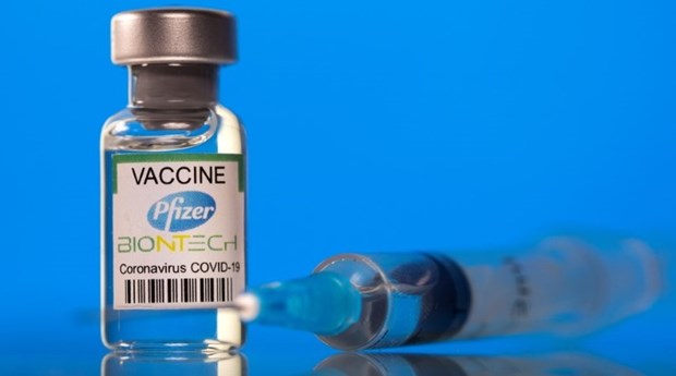 Pfizer s'engage a fournir du vaccin pour la vaccination des enfants de 12 a 18 ans au Vietnam hinh anh 1