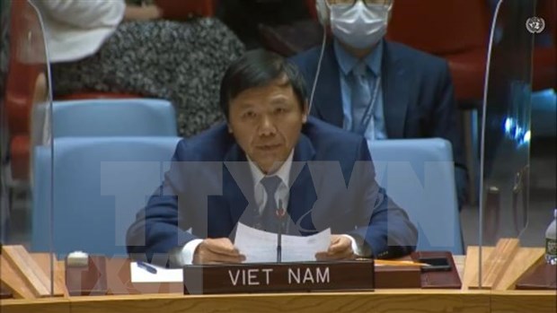 Le Vietnam se joint aux efforts pour proteger les acteurs humanitaires dans les zones de conflit hinh anh 1