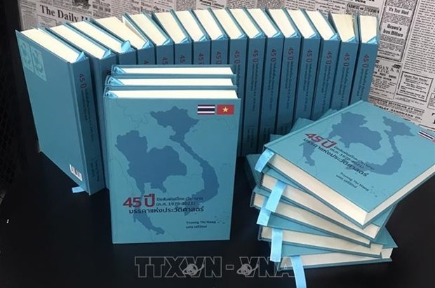 Publication d’un livre sur les relations Vietnam-Thailande hinh anh 1