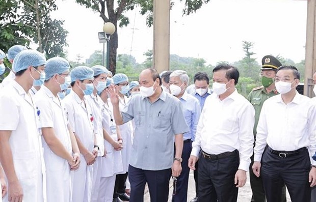 A Hanoi, le president salue une "mobilisation exemplaire" contre le Covid-19 hinh anh 1