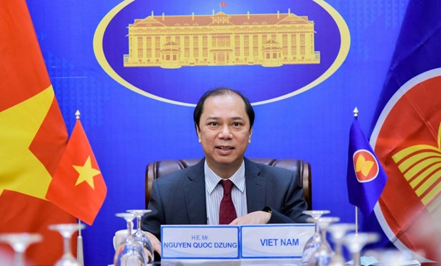 Le Vietnam assiste a une reunion virtuelle des hauts officiels de l’ASEAN hinh anh 1
