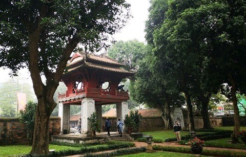 Le Temple de la Litterature, oasis de serenite et lieu de memoire savante hinh anh 1