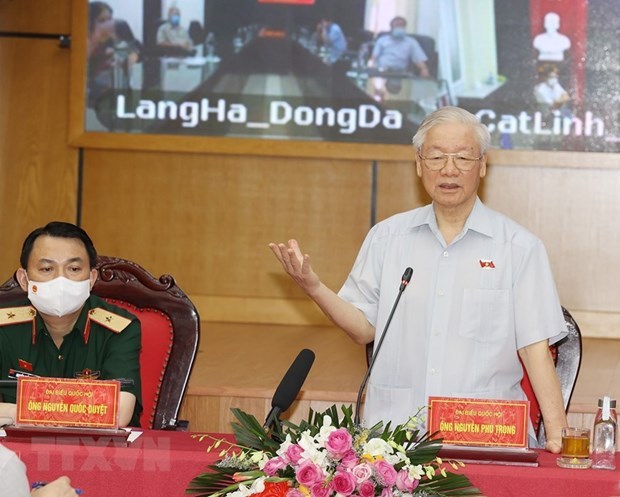 Le leader du PCV Nguyen Phu Trong rencontre des electeurs hanoiens hinh anh 1