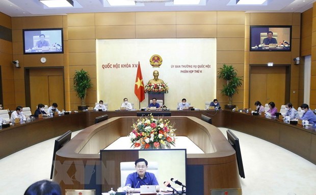AN : projets de resolution sur le developpement de Hai Phong, Nghe An, Thua Thien-Hue en debat hinh anh 1