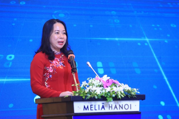 La vice-presidente Vo Thi Anh Xuan au Forum des femmes d’affaires vietnamiennes hinh anh 2