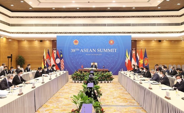 Ouverture des 38e et 39e Sommets de l’ASEAN hinh anh 1