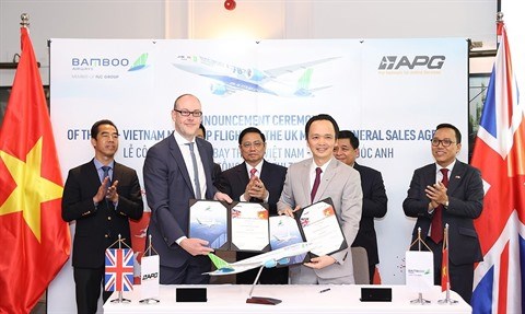 Le PM salue la liaison directe Vietnam-Royaume-Uni de Bamboo Airways hinh anh 1