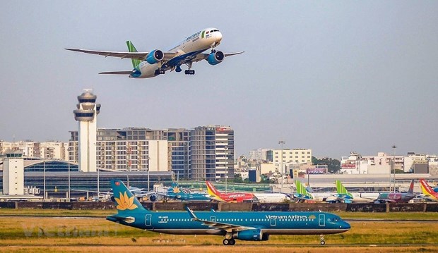 Le ministere des Transports propose de rouvrir des vols vers 15 pays et territoires hinh anh 1