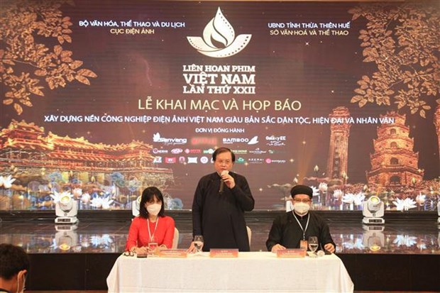 Clap de debut pour le 22e Festival du film du Vietnam hinh anh 2