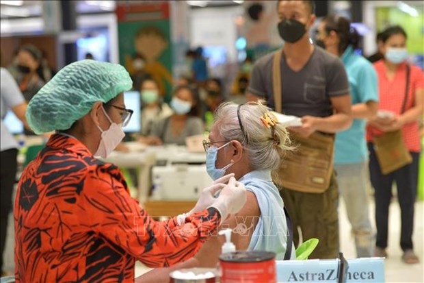 COVID-19 : la Thailande prepare le deploiement du vaccin pour 2022 hinh anh 1