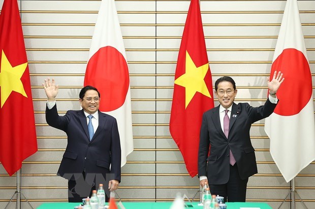 Entretien entre les Premiers ministres du Vietnam et du Japon hinh anh 2