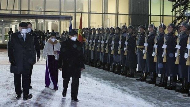 Le president Nguyen Xuan Phuc termine sa visite officille en Russie hinh anh 2