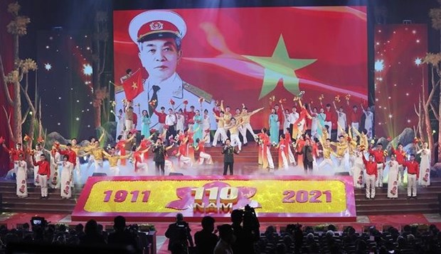 Le PM Pham Minh Chinh rend hommage au general Vo Nguyen Giap hinh anh 1