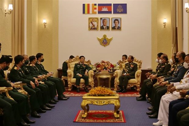 Defense : Renforcement de la cooperation Vietnam-Cambodge hinh anh 1