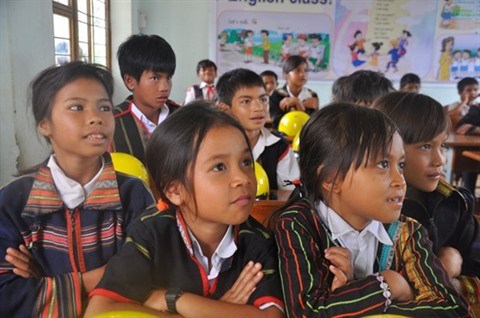 Plusieurs organisations internationales s’engagent pour les enfants vietnamiens hinh anh 1