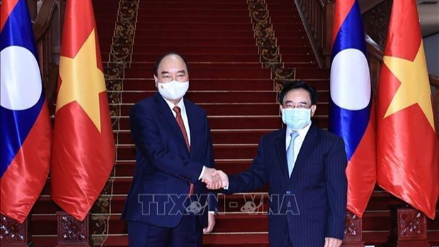 La visite au Vietnam du Premier ministre lao boostera les liens en 2022 hinh anh 1