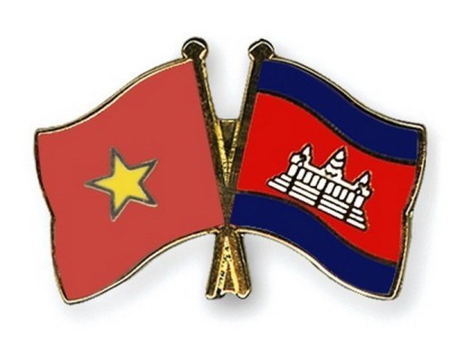 Le ministre Bui Thanh Son au Cambodge pour concretiser les accords conclus hinh anh 1
