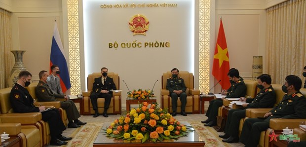 Renforcement de la cooperation Vietnam-Russie dans la defense hinh anh 1