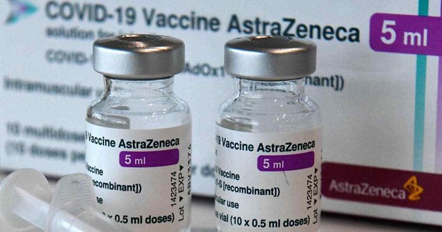 Le PM a demande a AstraZeneca de continuer a fournir des vaccins anti-COVID-19 au Vietnam hinh anh 1