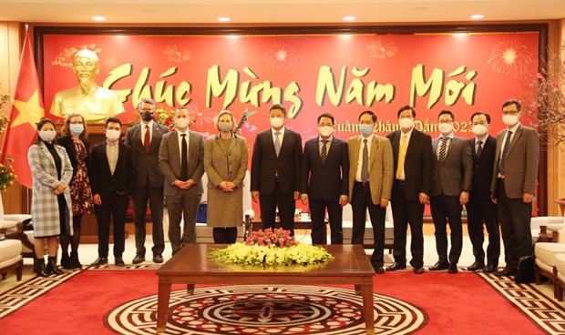 Hanoi soutient les entreprises americaines pour investir et etendre leurs operations hinh anh 2