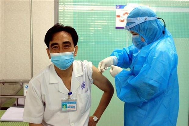 Thai Binh en tete des injections de vaccin anti-COVID-19 administrees pendant le Tet hinh anh 1