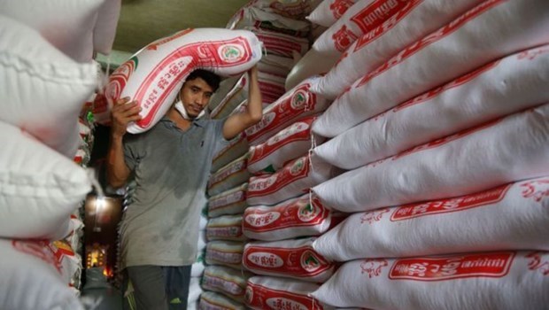 Le conflit russo-ukrainien a peu d'impact sur les exportations de riz du Cambodge hinh anh 1
