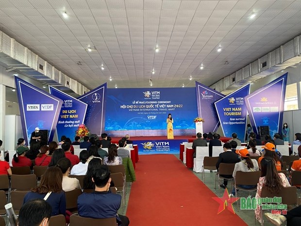 Plus de 40.000 personnes a ​la Foire internationale du tourisme du Vietnam 2022 (VITM 2022) hinh anh 1