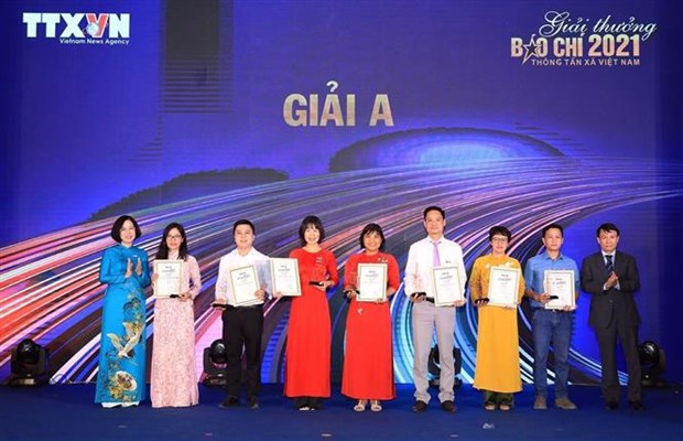 Le Prix de presse de l'Agence vietnamienne d'Information 2021 hinh anh 1