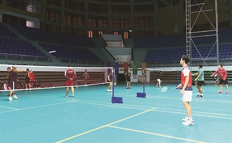 Le badminton vietnamien vise une medaille aux SEA Games 31 hinh anh 3