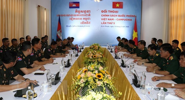 Le Vietnam et le Cambodge tiennent leur 5e dialogue sur la politique de defense hinh anh 1