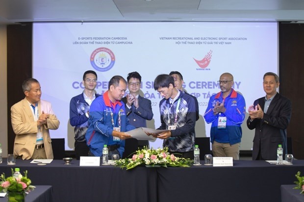 Le Vietnam va aider le Cambodge a organiser des evenements e-sports aux prochains SEA Games hinh anh 1
