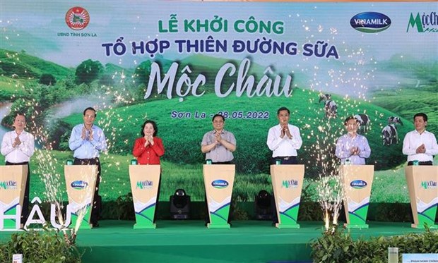 Le PM Pham Minh Chinh inspecte et lance de grands projets a Son La hinh anh 1