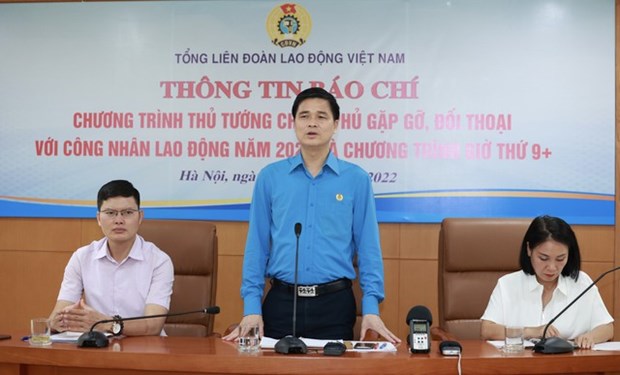 Le Premier ministre Pham Minh Chinh va dialoguer avec les travailleurs hinh anh 1