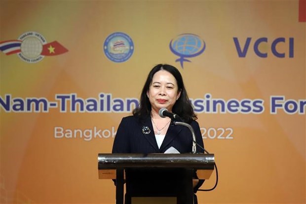 En Thailande, la vice-presidente Vo Thi Anh Xuan exhorte a mieux connecter les entreprises hinh anh 1